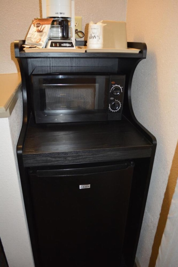 Super 8 by Wyndham Salinas image 20